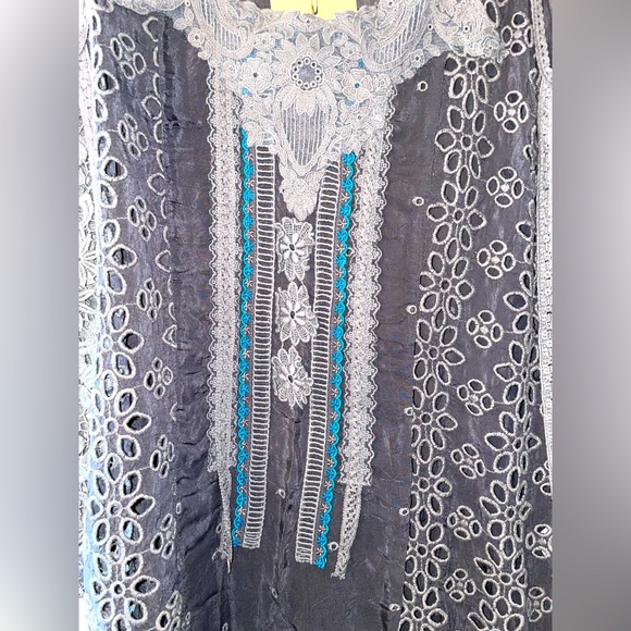 NWT!! Johnny Was Size M Gray/Blue Lucky Tank🐺 - Picture 5 of 6